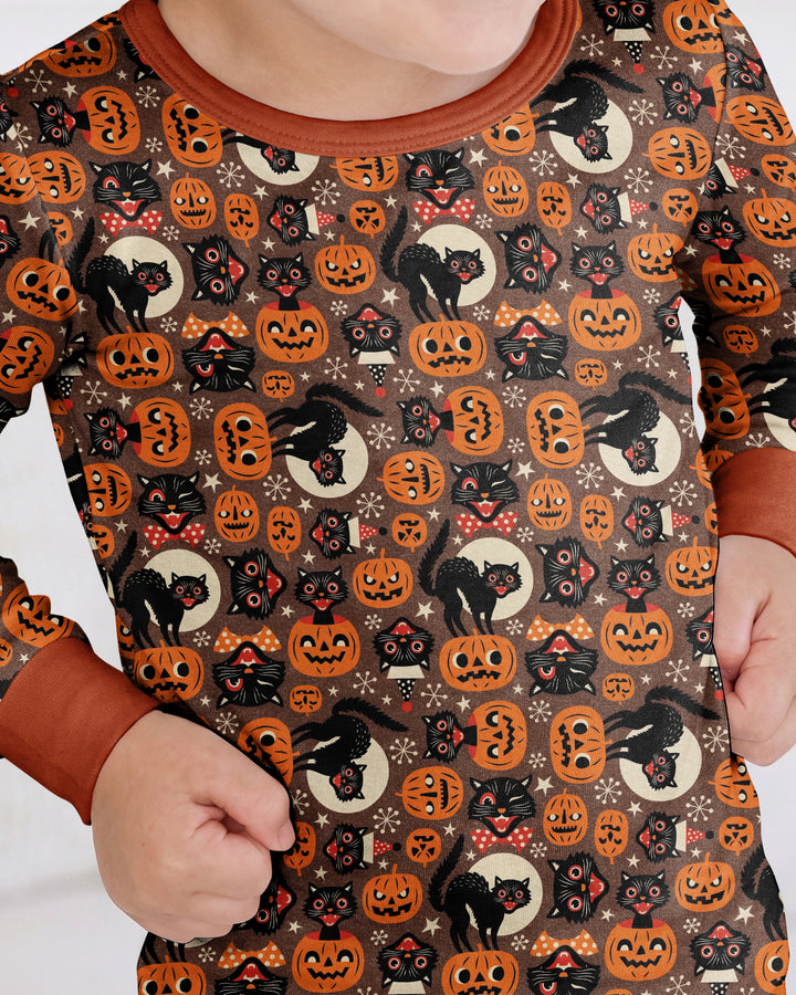 Vintage Halloween Black Cat Pumpkin Bamboo Two Piece Long Sleeve Pajama Set