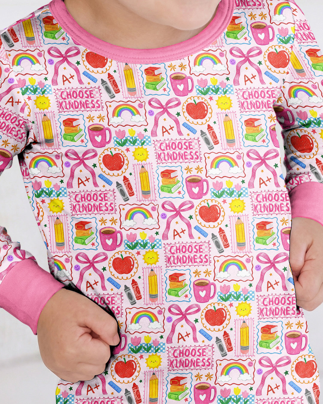 Zweiteiliges Langarm-Pyjama-Set mit Sommerfrüchten
