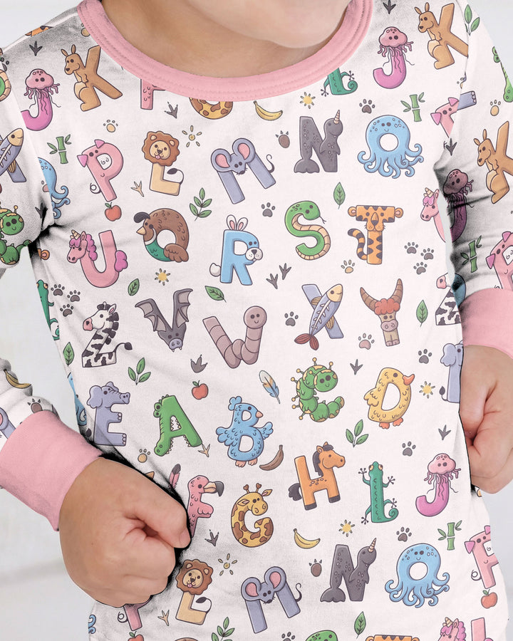 Zweiteiliges Langarm-Pyjama-Set mit Sommerfrüchten