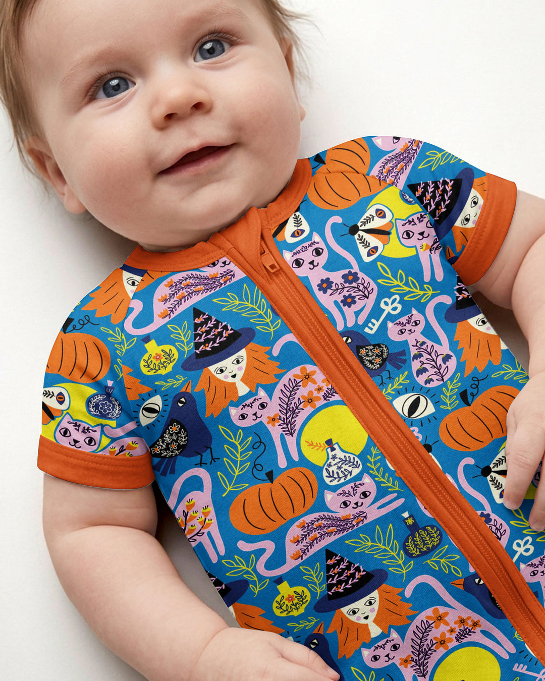 Whimsical Witch Cats Bamboo Shorty Zippy
