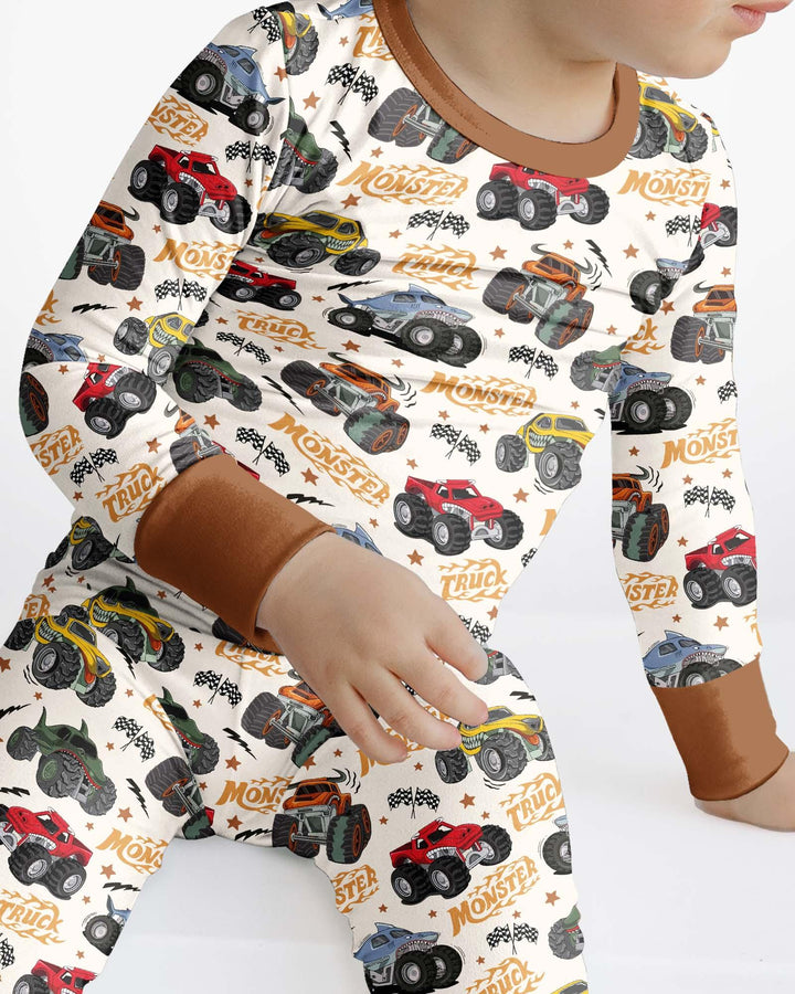 Zweiteiliges Langarm-Pyjama-Set mit Sommerfrüchten