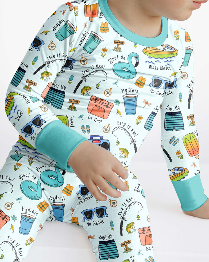 Zweiteiliges Langarm-Pyjama-Set mit Sommerfrüchten