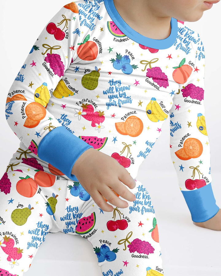 Zweiteiliges Langarm-Pyjama-Set mit Sommerfrüchten