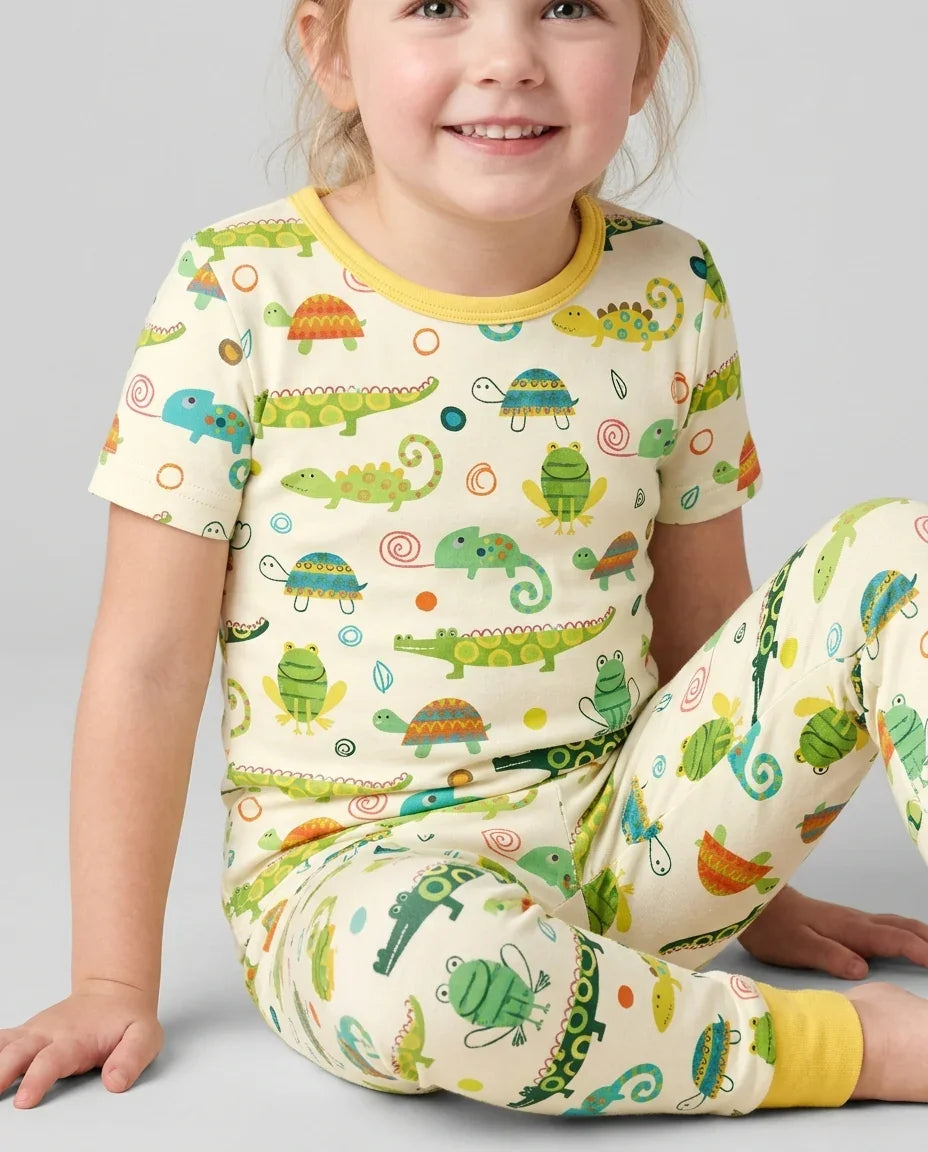 Zweiteiliges, kurzärmliges Pyjama-Set mit Marienkäfern