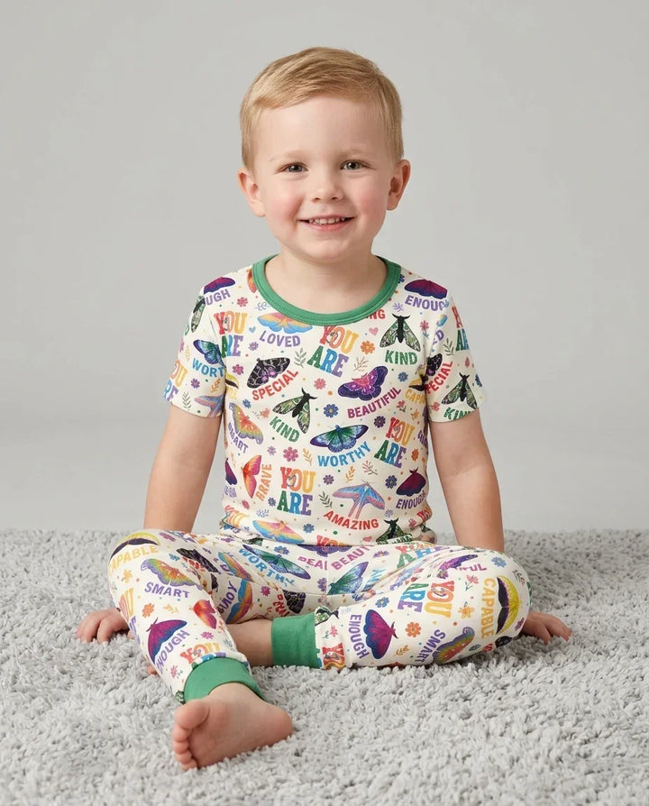 Zweiteiliges, kurzärmliges Pyjama-Set mit Marienkäfern