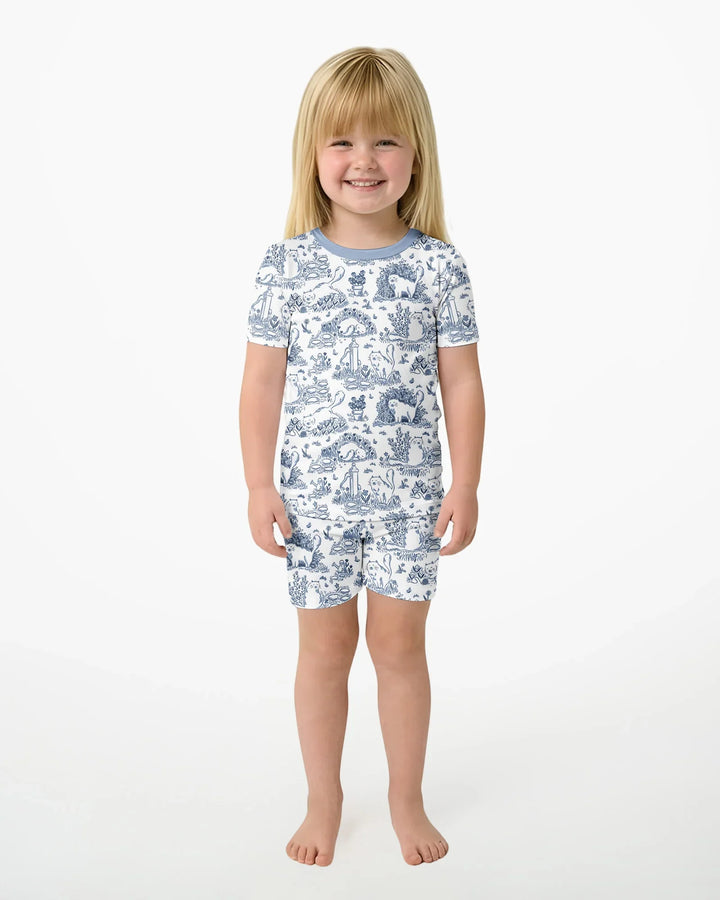 Template Zweiteiliges Pyjama-Set mit kurzen Ärmeln und Shorts