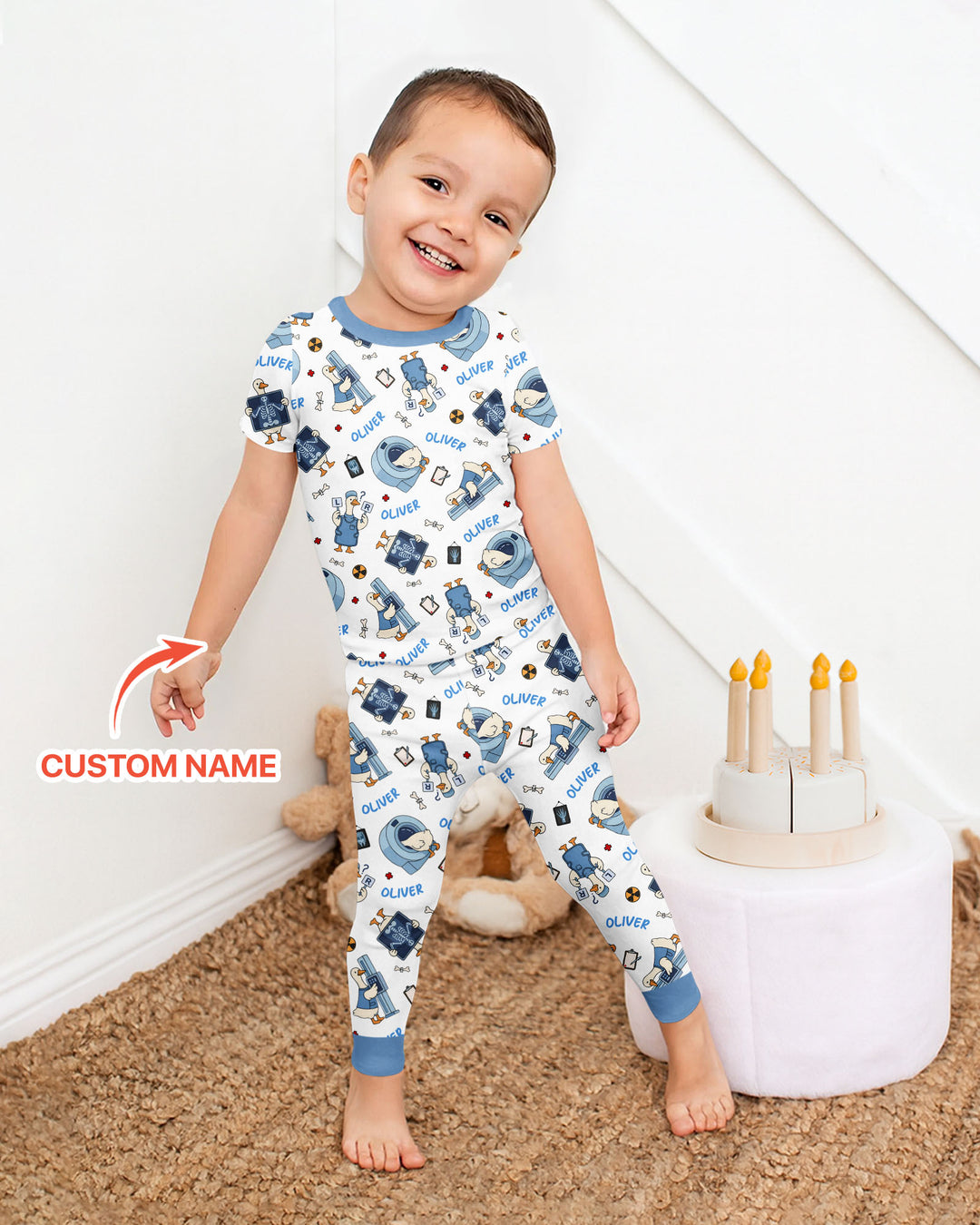 Zweiteiliges, kurzärmliges Pyjama-Set mit Marienkäfern