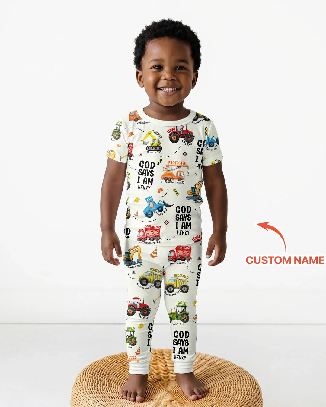Conjunto de Pijama de Dos Piezas de Bambú para Niño con Manga Corta "God Says I Am" con Nombre Personalizado