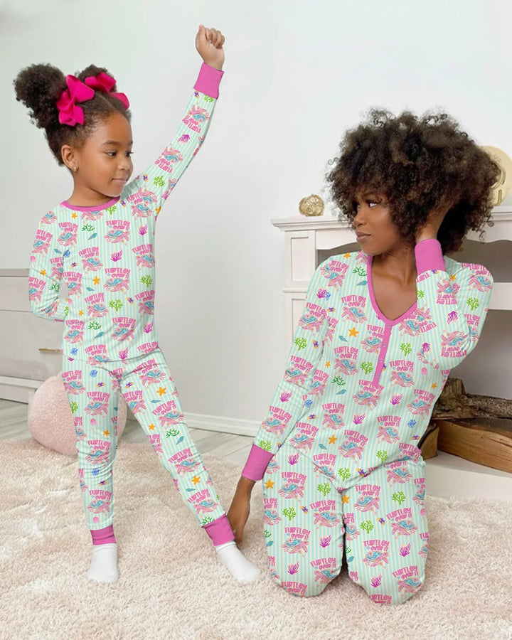 Plantilla de conjunto de pijama de mujer de bambú