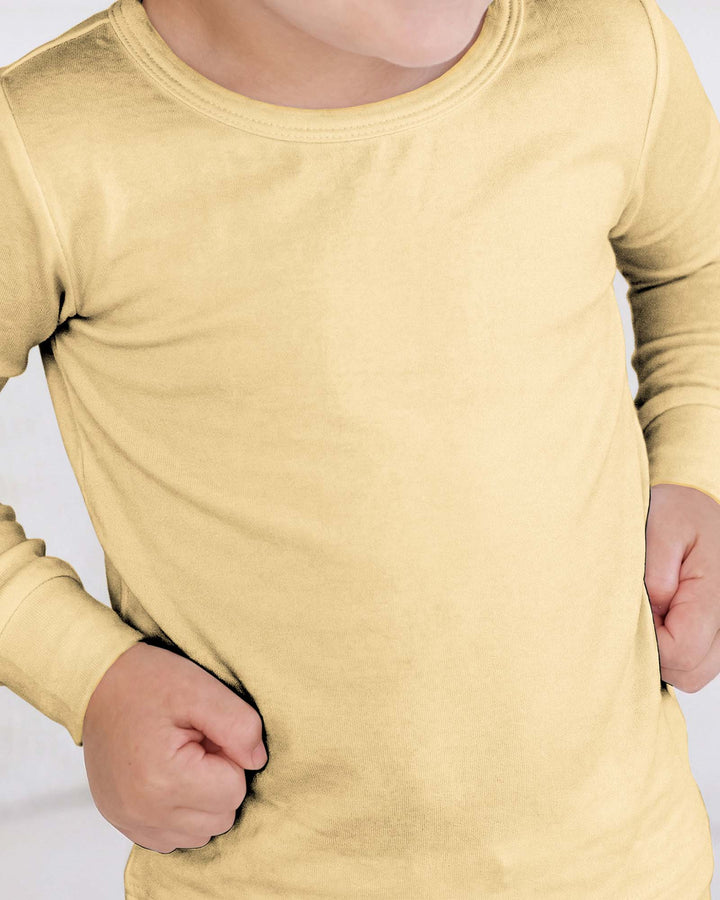 Conjunto de pijama de dos piezas de bambú en blanco antiguo