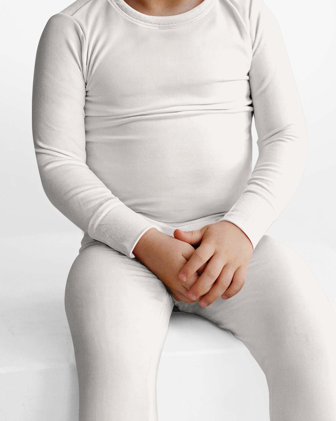 Conjunto de pijama de dos piezas de bambú en blanco antiguo
