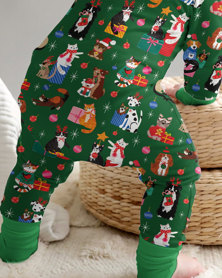 Christmas Paws Bamboo Convertible Zippy