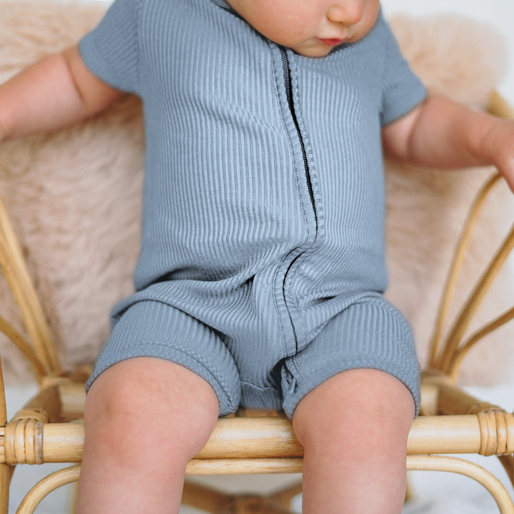 Misty Blue Ribbed Shorty Zippy