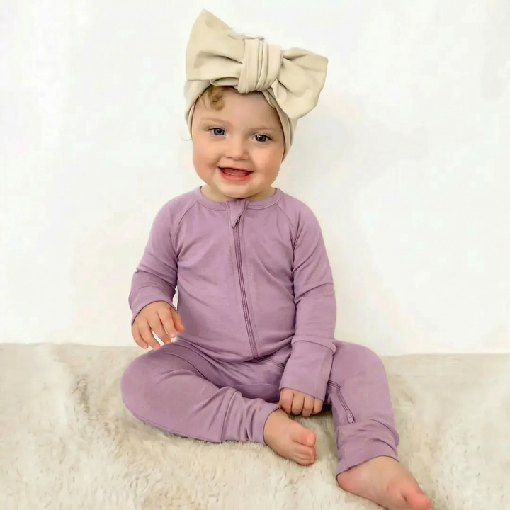 Wandelbarer Strampler mit Reißverschluss in Mitternachtsblau