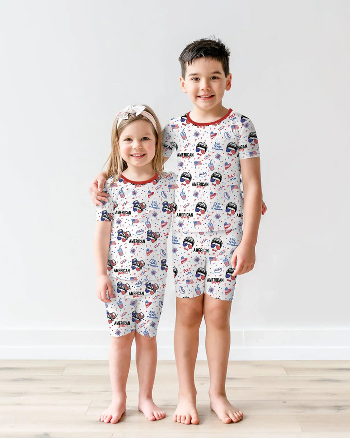 Zweiteiliges Pyjama-Set mit kurzen Ärmeln und Shorts im Sommer-Design