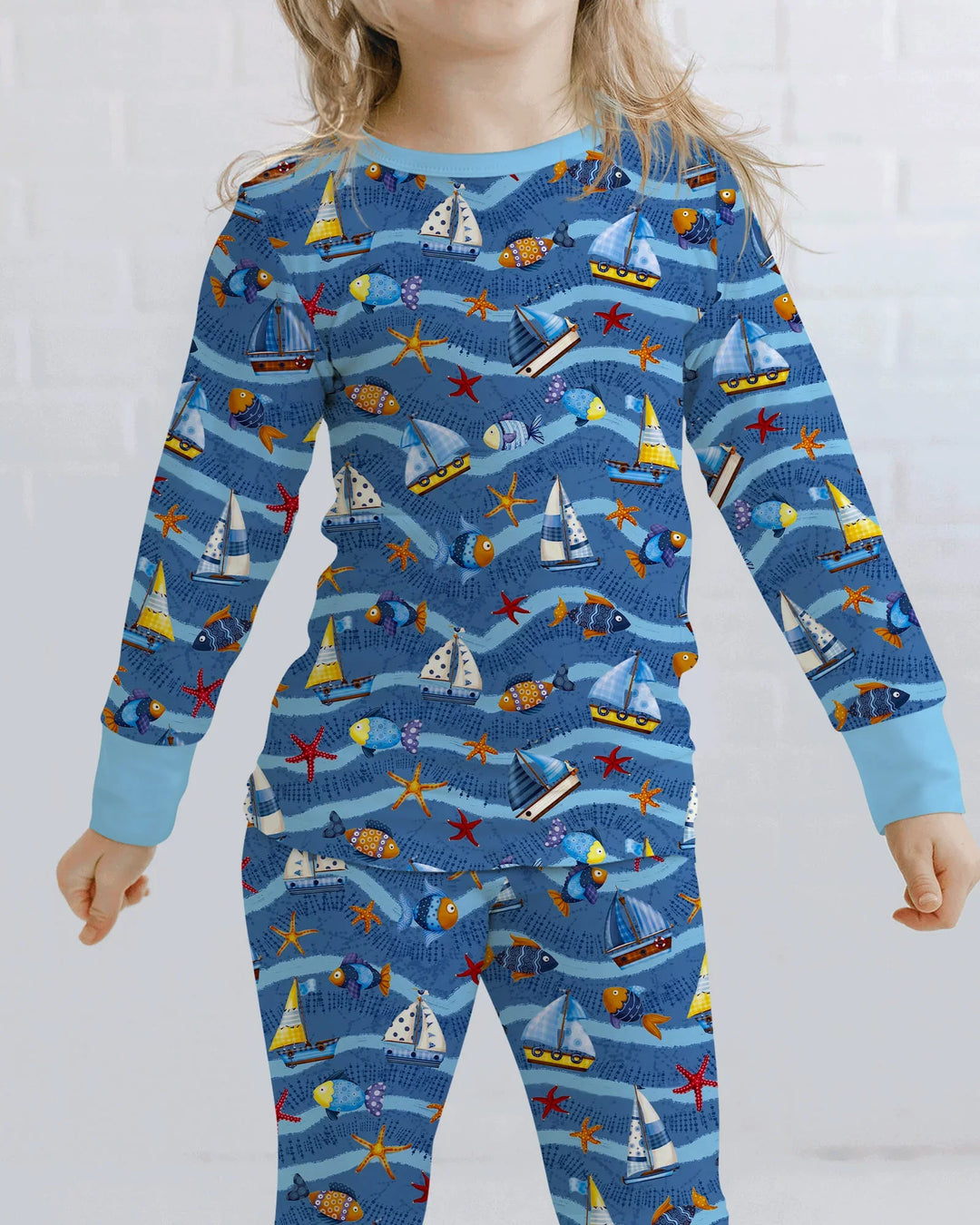 Zweiteiliges Langarm-Pyjama-Set mit Sommerfrüchten