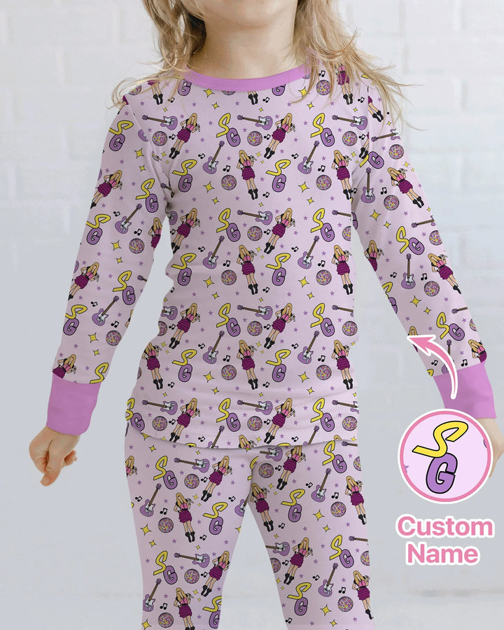 Zweiteiliges Langarm-Pyjama-Set mit Sommerfrüchten