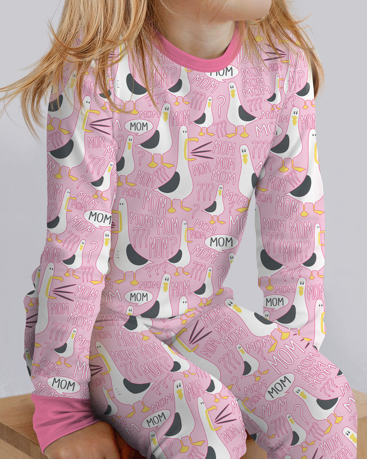 Funny Seagull MOM Two Piece Long Sleeve Pajama Set