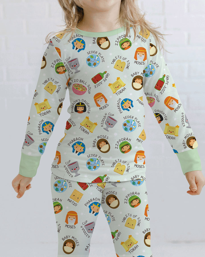Zweiteiliges Langarm-Pyjama-Set mit Sommerfrüchten