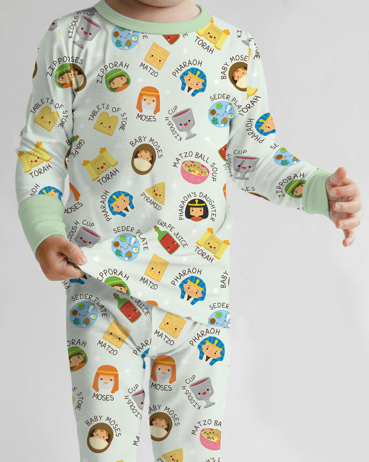 Zweiteiliges Langarm-Pyjama-Set mit Sommerfrüchten