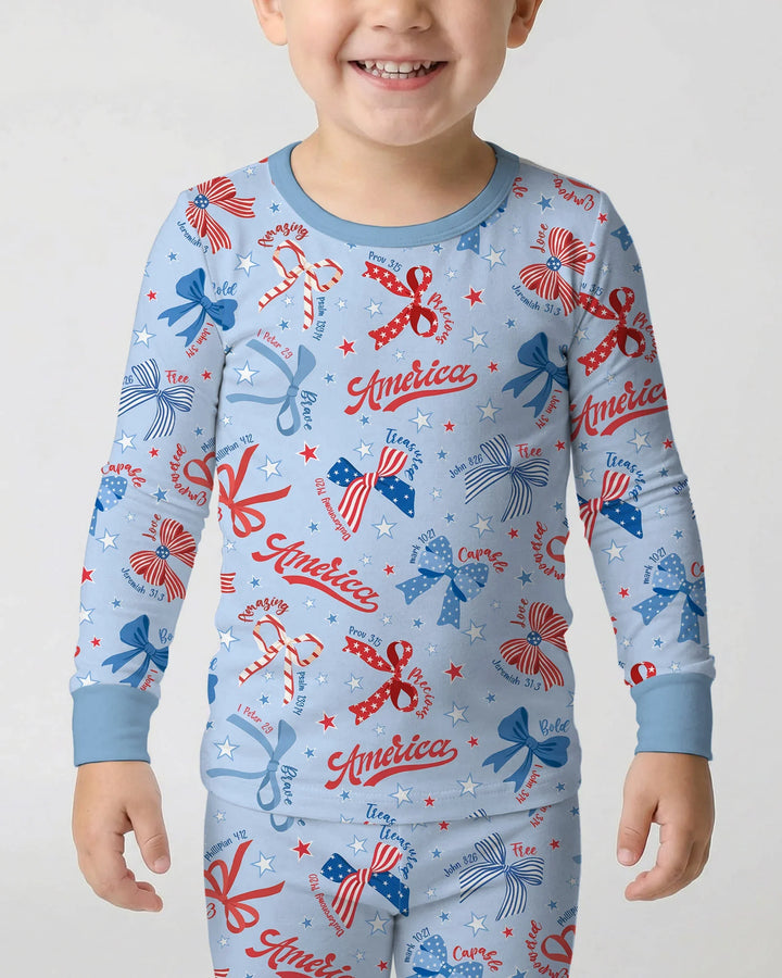 Pijama de dos piezas de manga larga de bambú con temática patriótica para niña