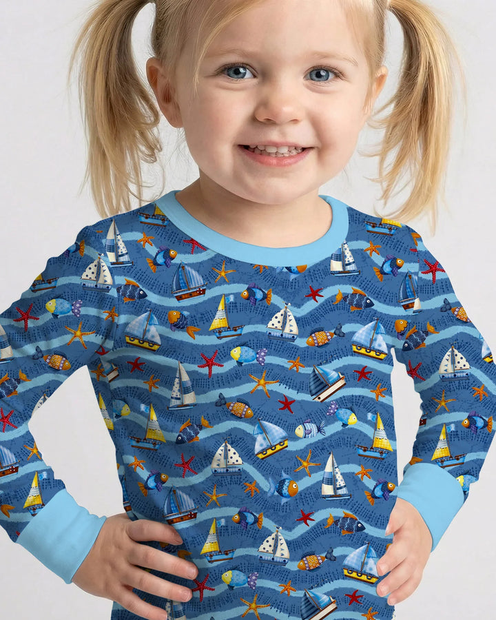Zweiteiliges Langarm-Pyjama-Set mit Sommerfrüchten