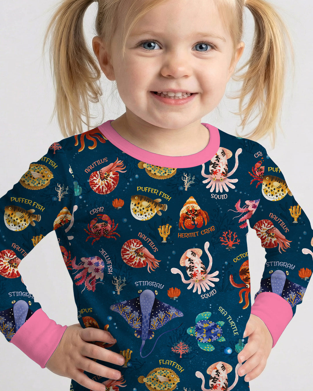 Zweiteiliges Langarm-Pyjama-Set mit Sommerfrüchten