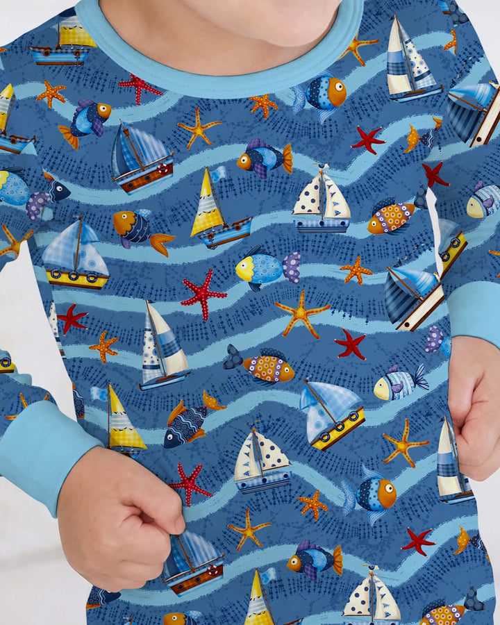 Zweiteiliges Langarm-Pyjama-Set mit Sommerfrüchten
