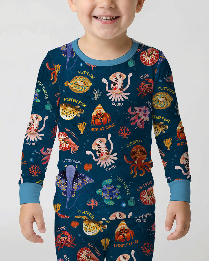 Zweiteiliges Langarm-Pyjama-Set mit Sommerfrüchten