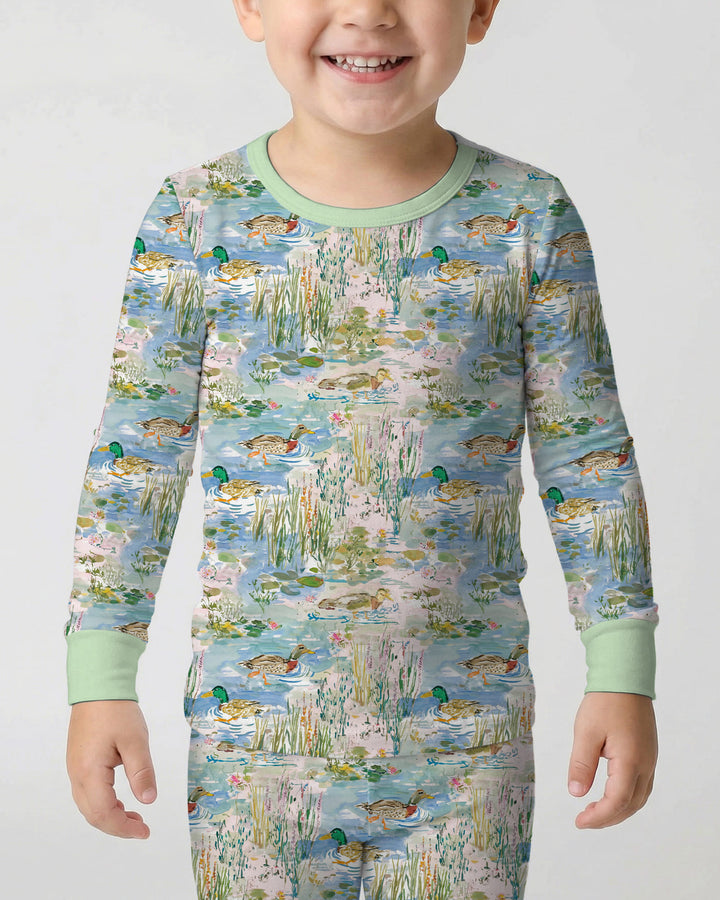 Zweiteiliges Langarm-Pyjama-Set mit Sommerfrüchten