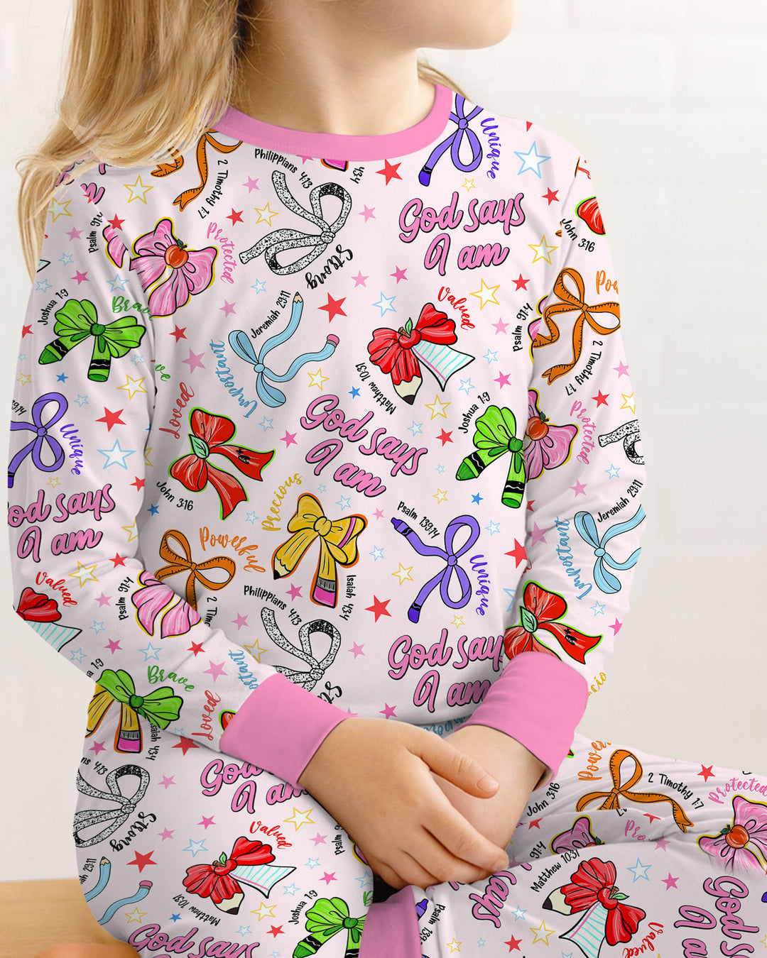 Zweiteiliges Langarm-Pyjama-Set mit Sommerfrüchten