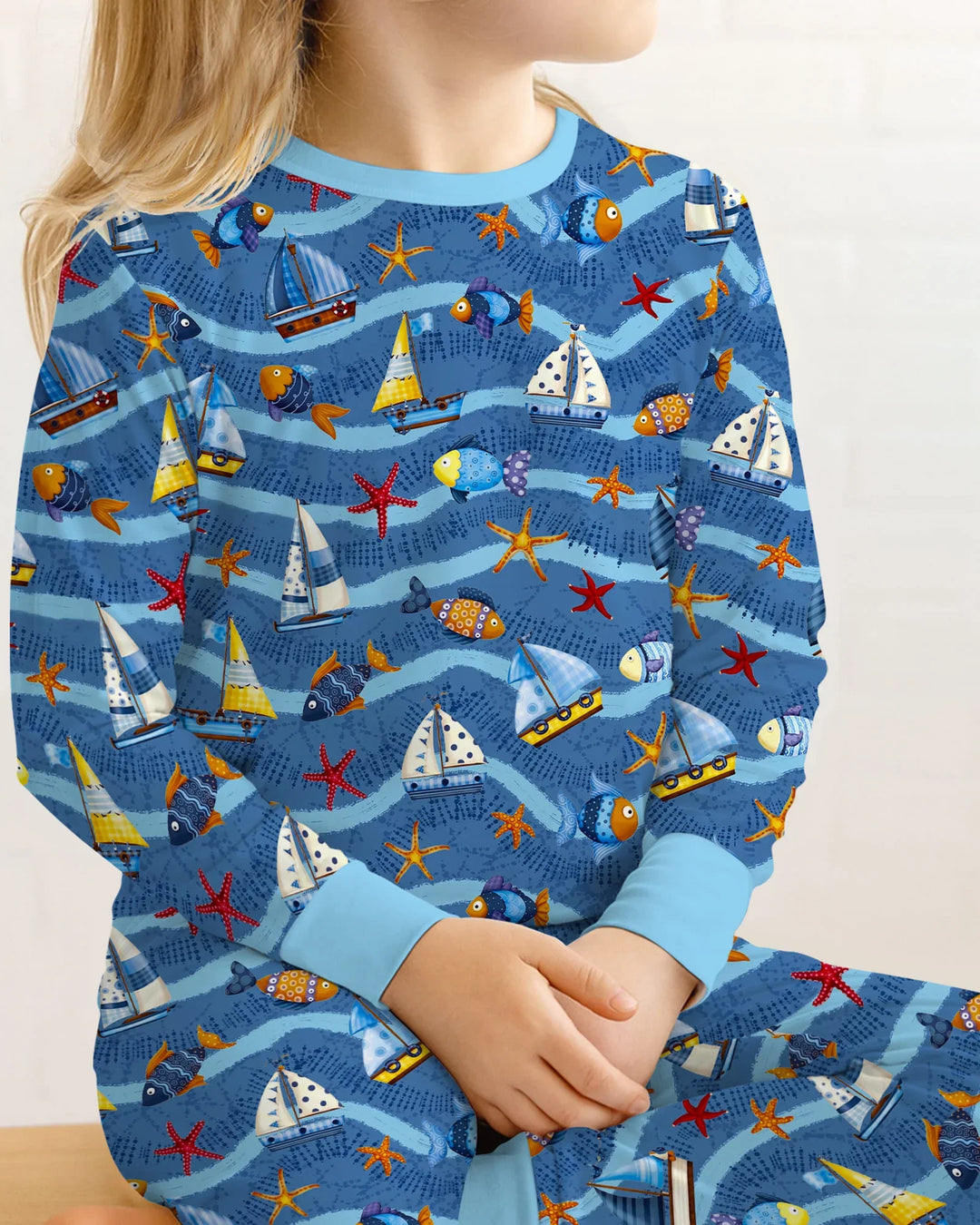 Zweiteiliges Langarm-Pyjama-Set mit Sommerfrüchten