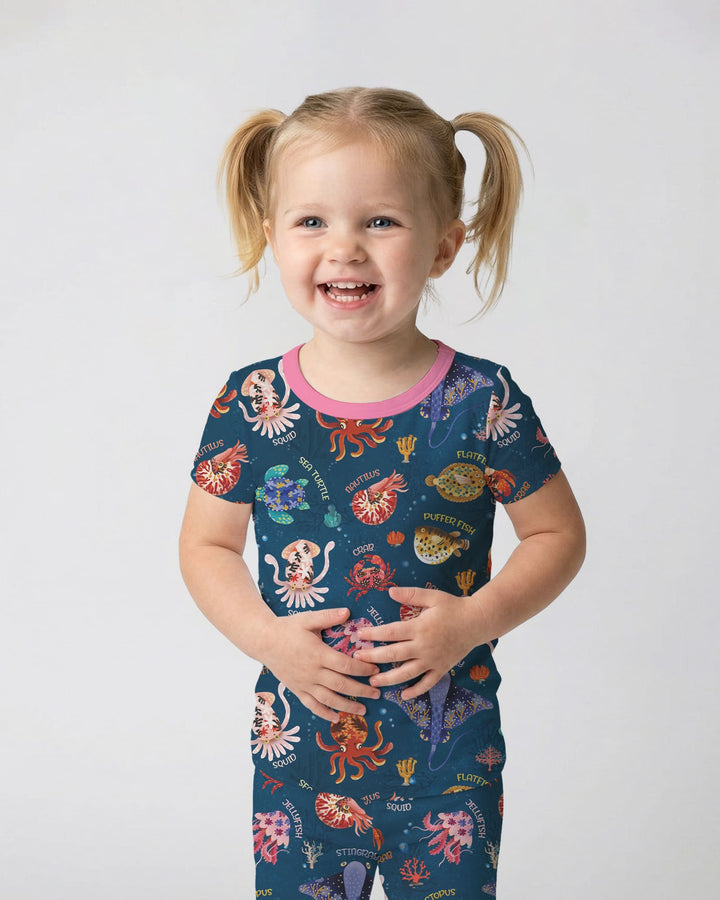 Zweiteiliges, kurzärmliges Pyjama-Set mit Marienkäfern