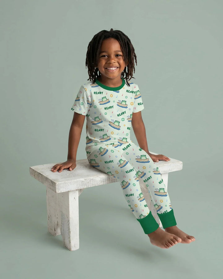 Frogs Here, Frogs There Passover Custom Name Two Piece Short Sleeve Pajama Set