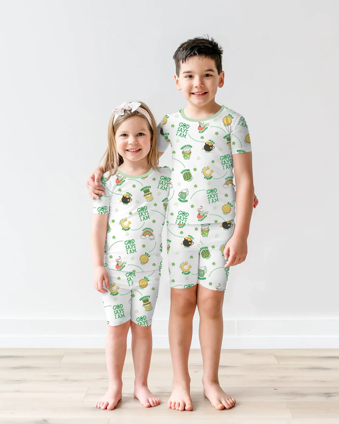 St Patrick's Day God Says I Am Two Piece Short Sleeve Shorts Pajama Set