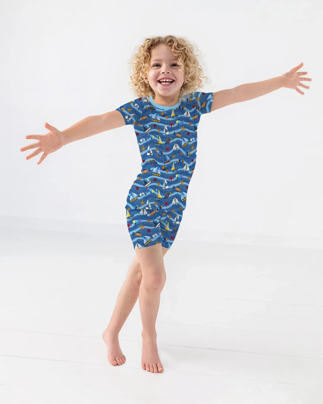 Conjunto de pijama de dos piezas de bambú, manga corta y pantalón corto, a juego para la familia Blue Sail La Vie