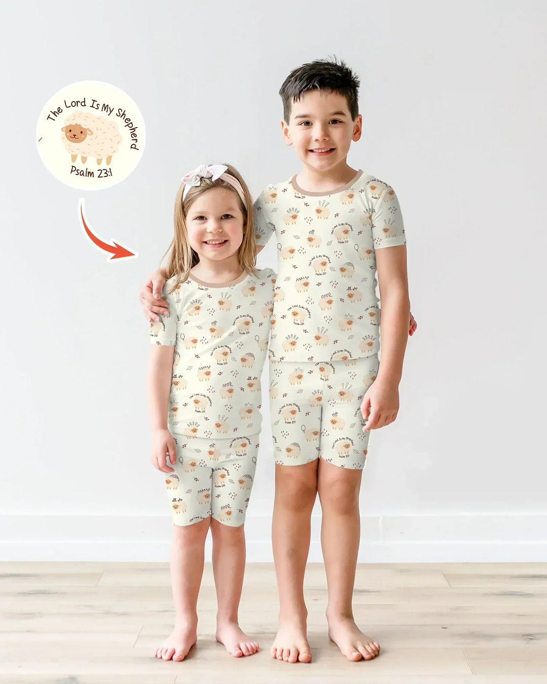 Template Zweiteiliges Pyjama-Set mit kurzen Ärmeln und Shorts