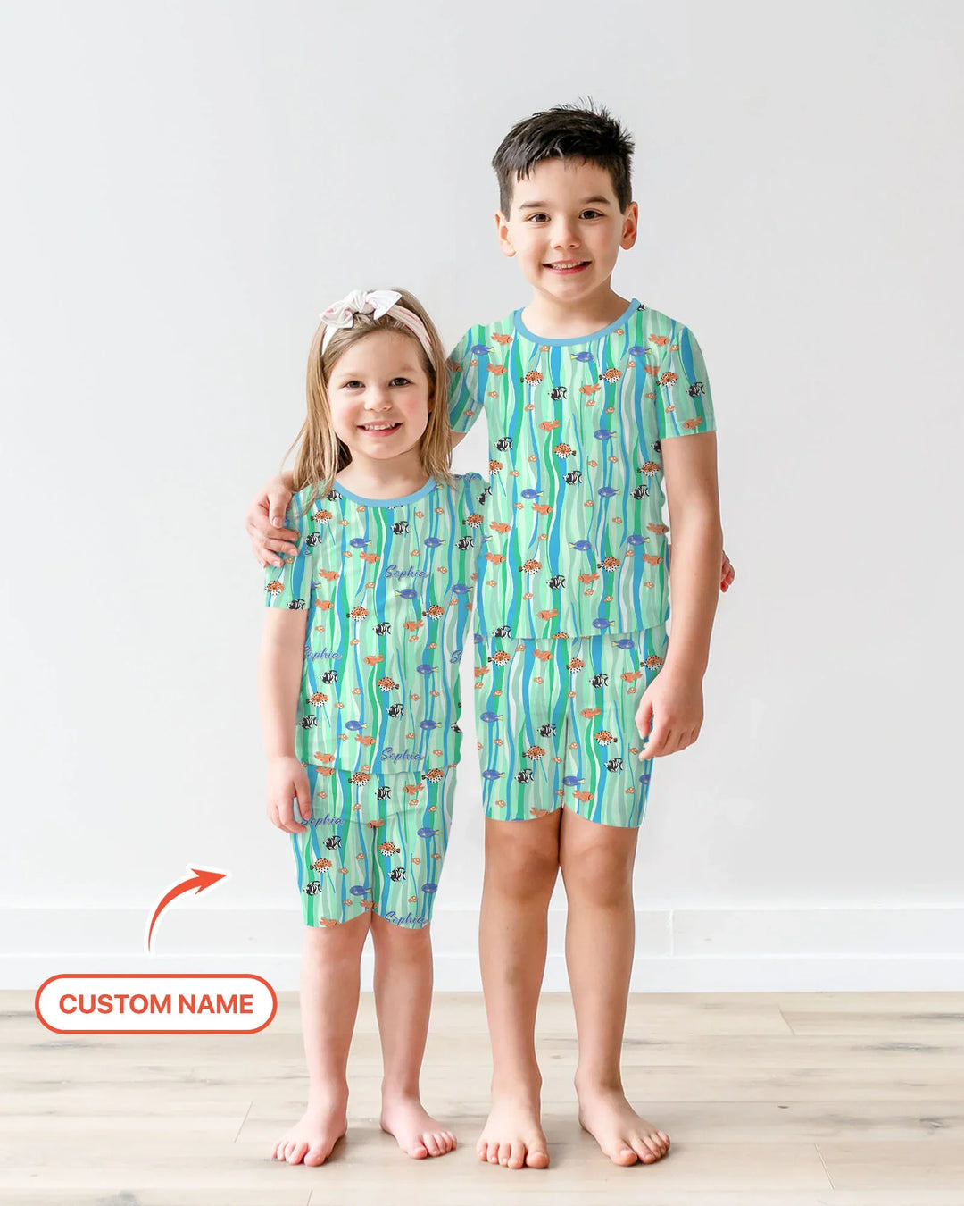 Zweiteiliges Pyjama-Set mit kurzen Ärmeln und Shorts im Sommer-Design