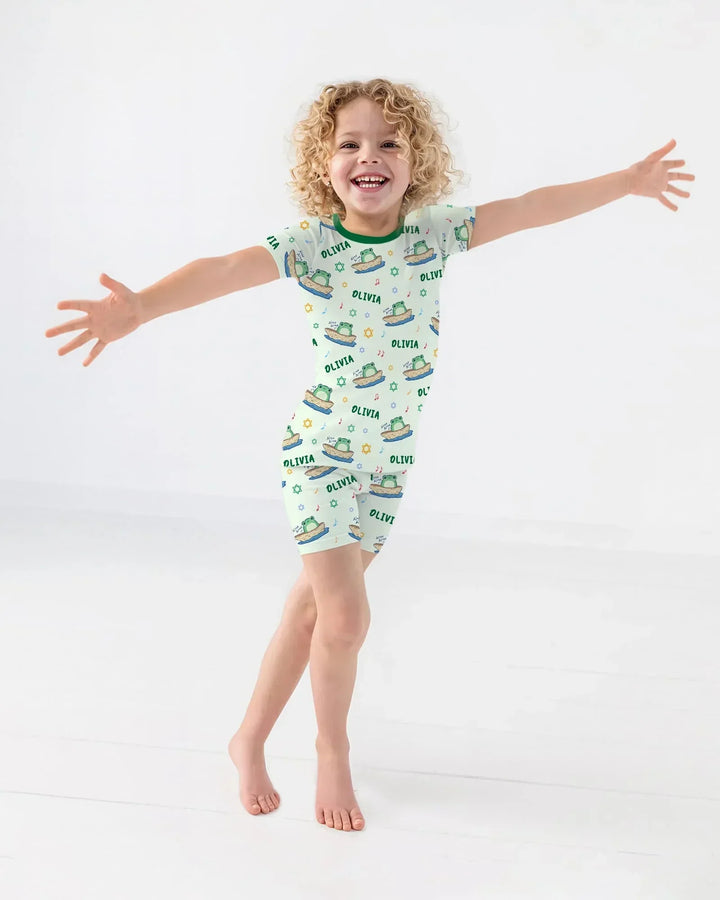 Frogs Here, Frogs There Passover Custom Name Two Piece Short Sleeve Shorts Pajama Set