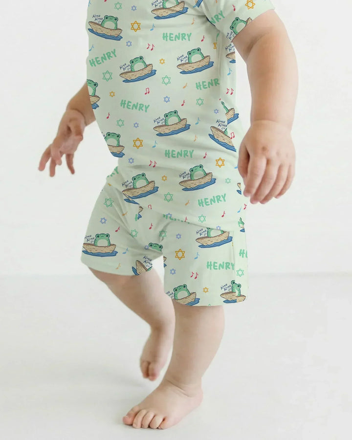 Frogs Here, Frogs There Passover Custom Name Two Piece Short Sleeve Shorts Pajama Set