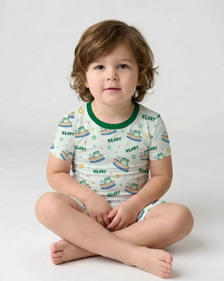 Frogs Here, Frogs There Passover Custom Name Two Piece Short Sleeve Shorts Pajama Set