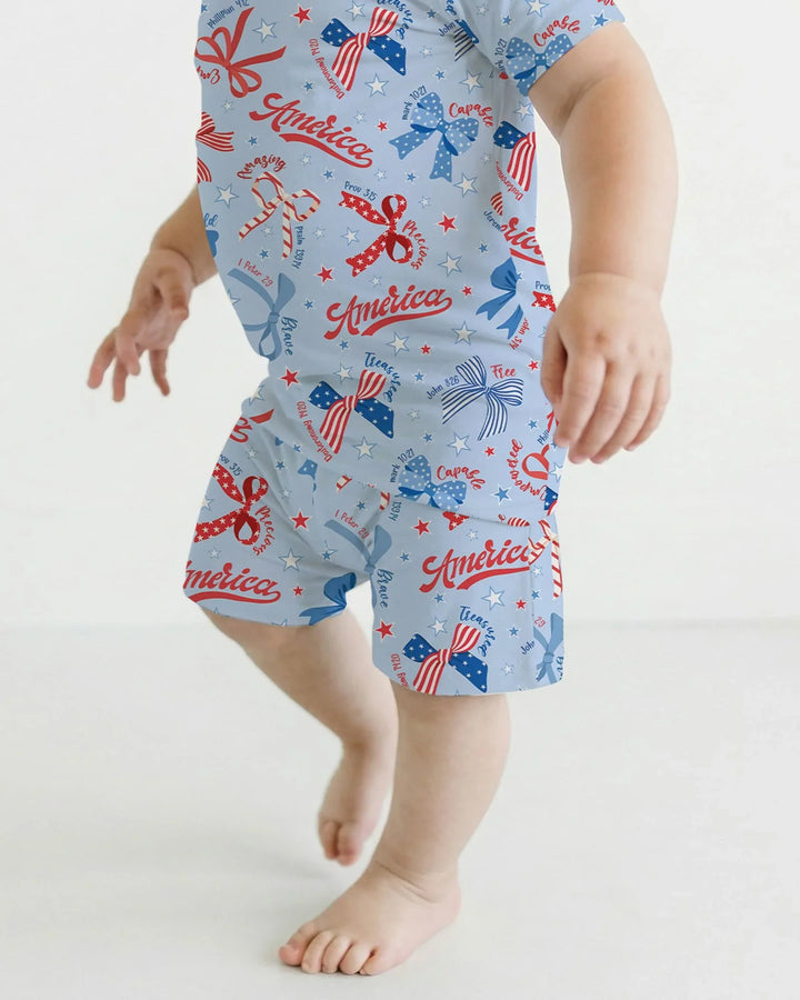 Pijama de dos piezas con pantalón corto y manga corta de bambú, estilo femenino y patriótico
