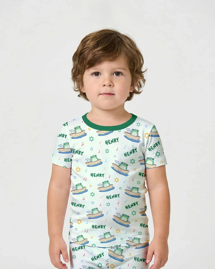 Frogs Here, Frogs There Passover Custom Name Two Piece Short Sleeve Shorts Pajama Set