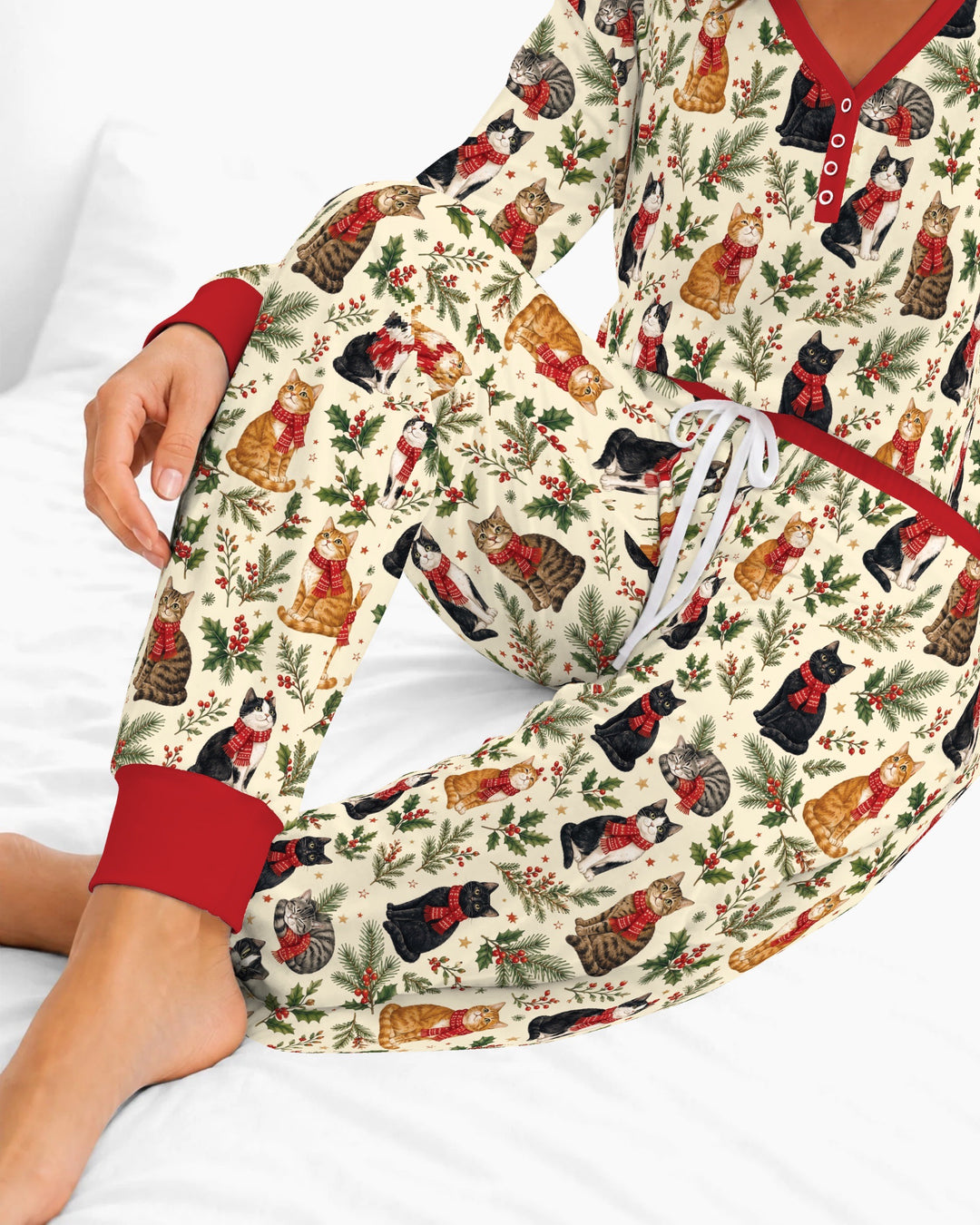 Christmas Cat Carolers Bamboo Women Pajama Set