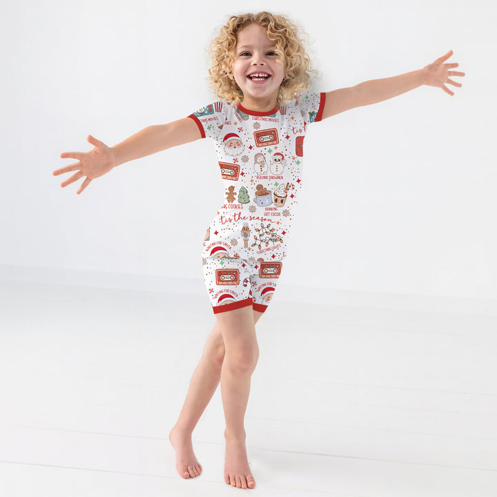 Retro Christmas Bucket List Two Piece Short Sleeve Shorts Pajama Set , Retro Christmas Bucket List Two Piece Short Sleeve Shorts Pajama Set - 12-18M