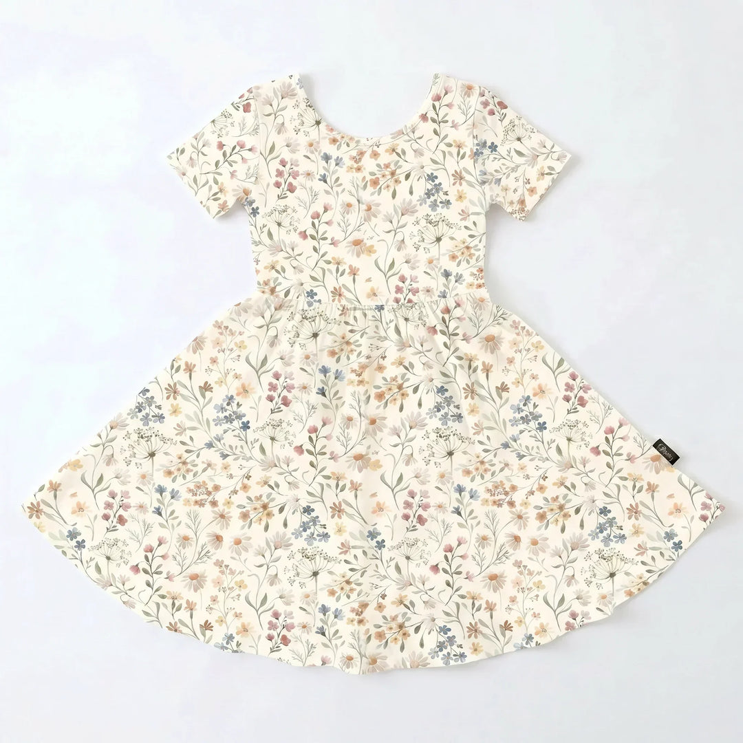 Wildblumenwiesen-Glück Bambus-Wirbelkleid
