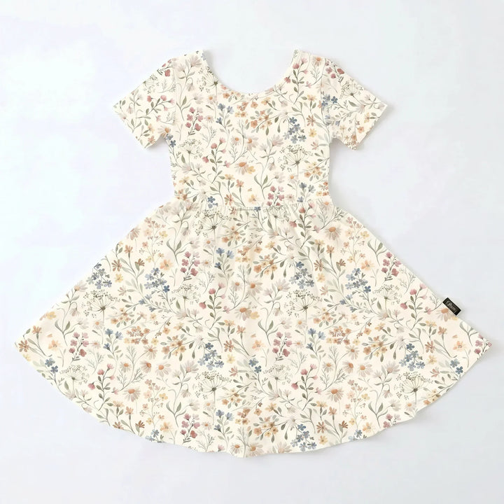 Wildblumenwiesen-Glück Bambus-Wirbelkleid