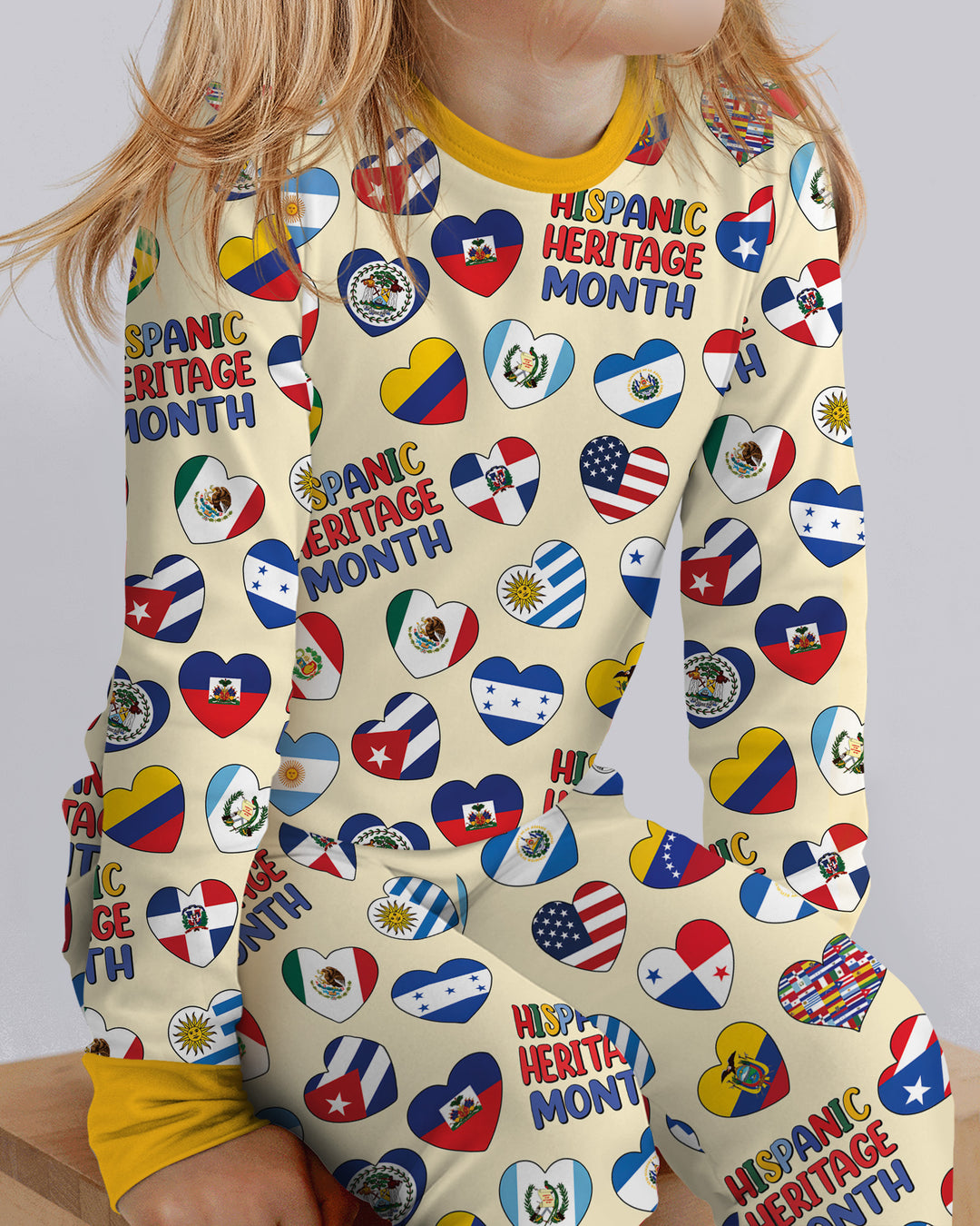Zweiteiliges Langarm-Pyjama-Set mit Sommerfrüchten