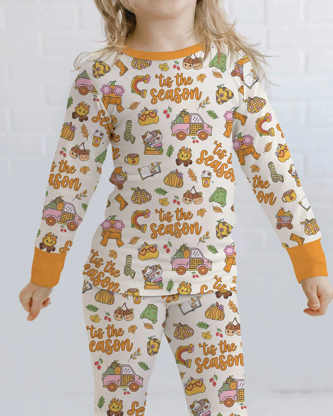 Zweiteiliges Langarm-Pyjama-Set mit Sommerfrüchten