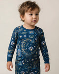 Pijama de dos piezas de bambú "Atrapando Luciérnagas"